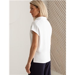 Футболка-поло из фактурного трикотажа