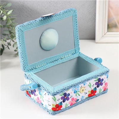 Шкатулка для рукоделия и шитья «Цветение на белом», хранение ниток, иголок, мелочи, 18×12×9.5 см