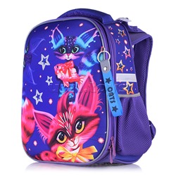 Рюкзак каркасный "Волшебные коты" формованный из полимеров, материал: нейлон, полиэстер, полноцветная печать, вышивка, аппликация. 2 отделения на молнии, 2 бегунка на каждой молнии, 2 боковых кармана, светоотражатели , жесткая эргономичная спинка;  широки