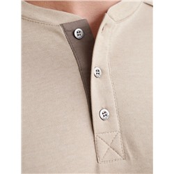 Джемпер хенли из полотна пике с меланжевым плетением с эластаном