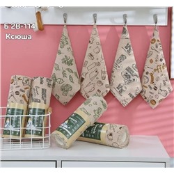 Универсальные салфетки для уборки из микрофибры в рулонах.