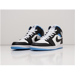 Кроссовки Nike Air Jordan 1 Mid