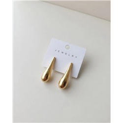 Стильные серьги