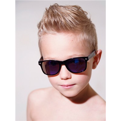 Солнцезащитные очки для детей