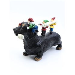 Садовая фигура из полистоуна «Такса с гномами», 20×9×15 см