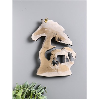 Панно настенное «Лошадь Зорька с жеребенком», декор, 19.5×14×2.5 см