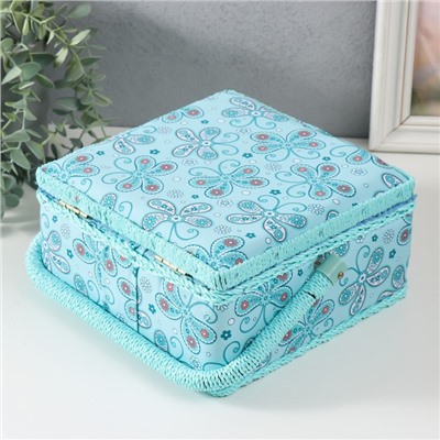 Шкатулка для рукоделия и шитья «Бабочки и цветочки на голубом», хранение ниток, иголок, мелочи, 20×20×11 см
