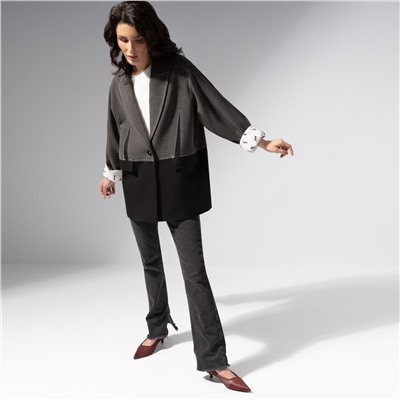 Жакет с контрастными швами, Решительный ход