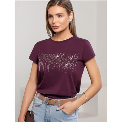 Нарядная футболка с блестящим принтом