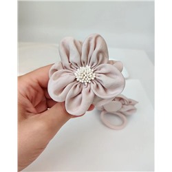 Бант для волос на резинке