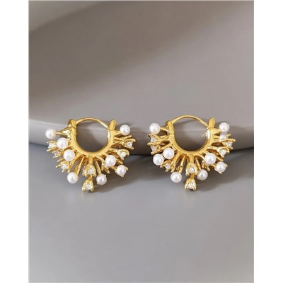 Стильные серьги