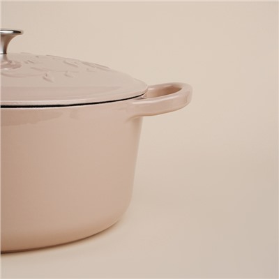 Кастрюля SL Home, d=24.5 см, h=11 см, с эмалированным покрытием, чугун, бежевая