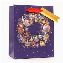 Пакет подарочный новогодний ламинированный «Праздничный венок», 18×22.3×10 см