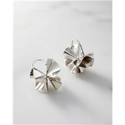 Стильные серьги