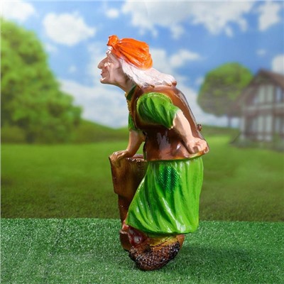 Декоративное кашпо из гипса «Бабка-ёжка», 1.35 л, 24×24×53 см