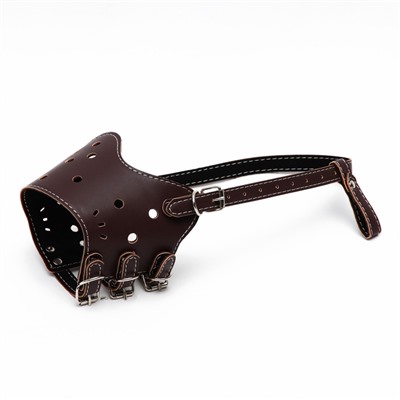 Намордник из прессованной кожи регулируемый, №4, ДН 8.8 см, ОМ 29-35 см, коричневый