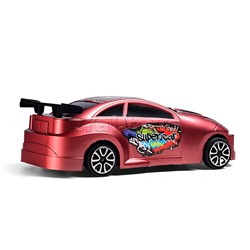 Машина "Гонки на максимум-3" под колпаком