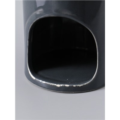 УЦЕНКА Аромалампа для эфирных масел керамика «Фокус на себя», серая с золотом, 7.2×7.2×11.6 см