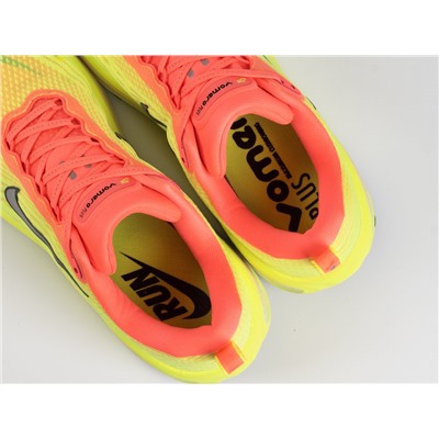 Кроссовки Nike Vomero 18
