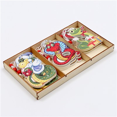 Елочные игрушки в деревянной подарочной упаковке, 9 шт.