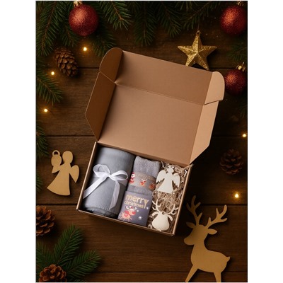 Новогодний подарочный набор «Настоящее счастье» плед и аксессуары