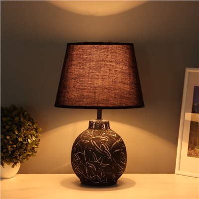 Лампа настольная «Луиза» 1×40 Вт Е27 черный 25×25×38.5 см