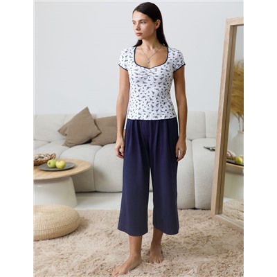 Футболка с фигурным вырезом каре из эластичного трикотажа кашкорсе