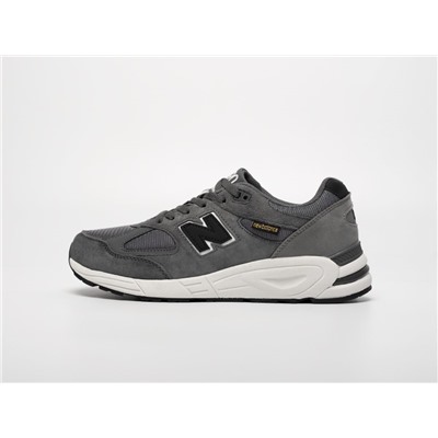 Кроссовки New Balance 990 v2