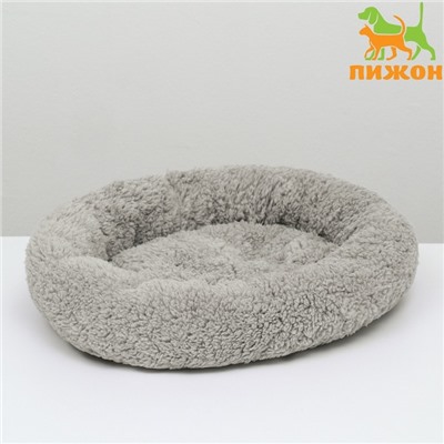 Лежанка для животных «Уют», мягкий мех, 50×42×11 см, серая