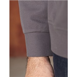 Джемпер легкий из фактурного эластичного трикотажа с принтом