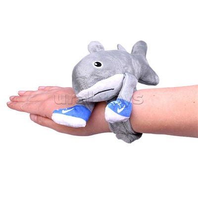 Мягкая игрушка "Акула" в кедах