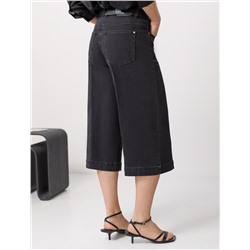 Джинсовые шорты бермуды со стрелками из эластичного денима