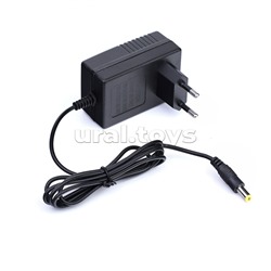 Электромобиль "Крутой водитель" на аккумуляторе, с р/у управлением, в коробке (красный)