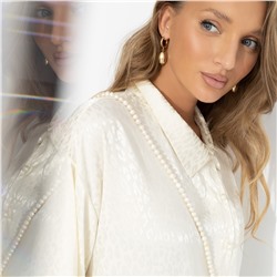 Блуза с асимметричной линией пуговиц, Шёлковый характер