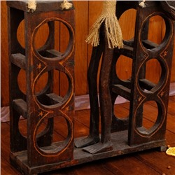 Подставка под бутылки «Абориген с коромыслом», 60×35×12 см