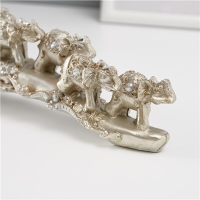 Фигурка полистоун стразы «Семь слонов на бивне», 6.5×22×4.5 см