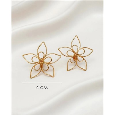 Стильные серьги