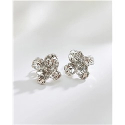 Стильные серьги