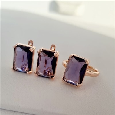 Комплект ювелирная бижутерия коллекция  "Дубай" серьги и кольцо 19 р, покрытие: позолота, вставка: фианиты, цвет: фиолетовый, арт.313.017-19