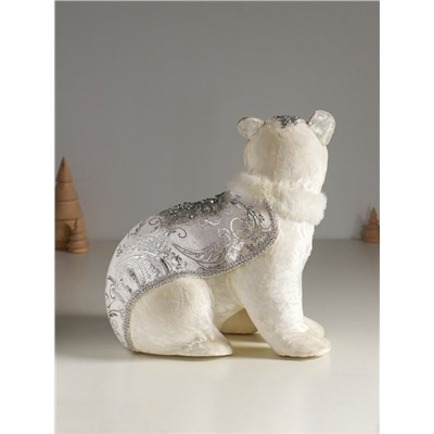 УЦЕНКА Фигурка новогодняя «Белый мишка в накидке с серебристыми узорами», 22×16×24 см