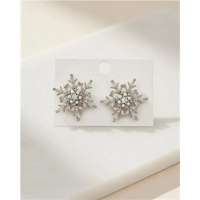 Стильные серьги