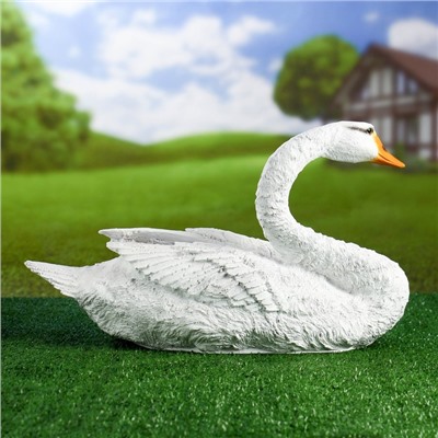Садовая фигура из полистоуна «Лебедь плывёт», 46×26 см
