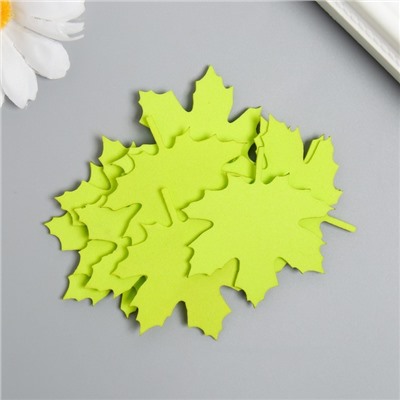 Заготовка из фоамирана "Лист кленовый" 4,5х4,5 см, толщ. 1мм, набор 10 шт, зелёный