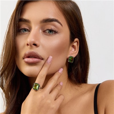 Комплект ювелирной бижутерии коллекция "Дубай" серьги и кольцо 17 р покрытие посеребрение, вставка: стекло и цирконы, цвет: светло-зеленый и черный, арт.215.541-17
