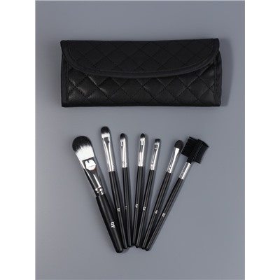 Набор кистей для макияжа SMOKY, 7 шт., чехол на кнопке, чёрный