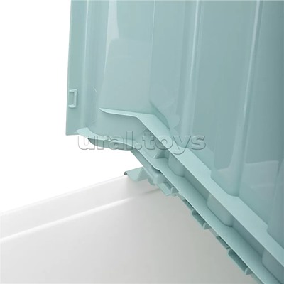 Ящик для игрушек на колесах с декором "Горы" 685х395х385мм, 66,5л  (Светло-голубой)