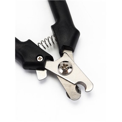 Набор по уходу за когтями: когтерез боковой (отверстие 8 мм) и пилка, черный и красный