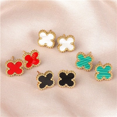 Серьги-пуссеты на гвоздиках арт. 22 7524 (id 272582)