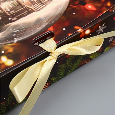 Коробка подарочная новогодняя складная «Чудесных мгновений», 20×18×5 см