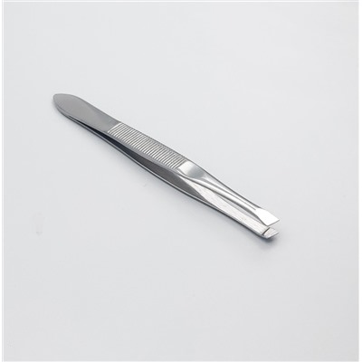 Zinger Пинцет для бровей скошенный / Classic B 164 S SH, ручная заточка, 88-90 мм, серебристый глянцевый 1830